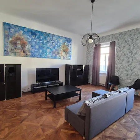 Center Flat 160m2 Daire *