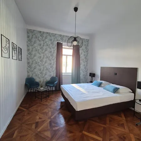 Appartement Center Flat 160m2 Ljubljana