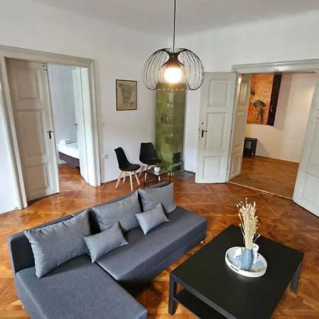 Center Flat 160m2 Daire Ljubljana