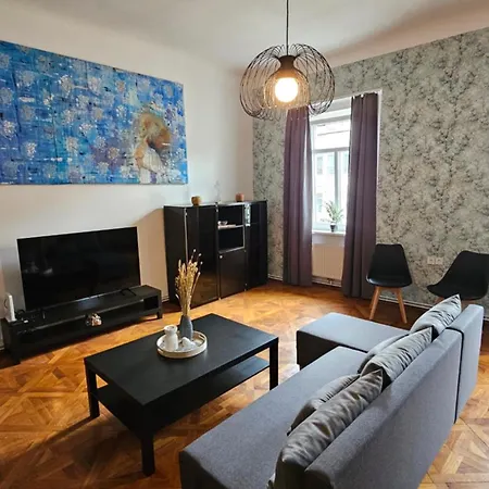 Center Flat 160m2 * Ljubljana