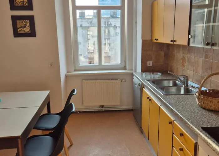 Center Flat 160m2 Apartmán *