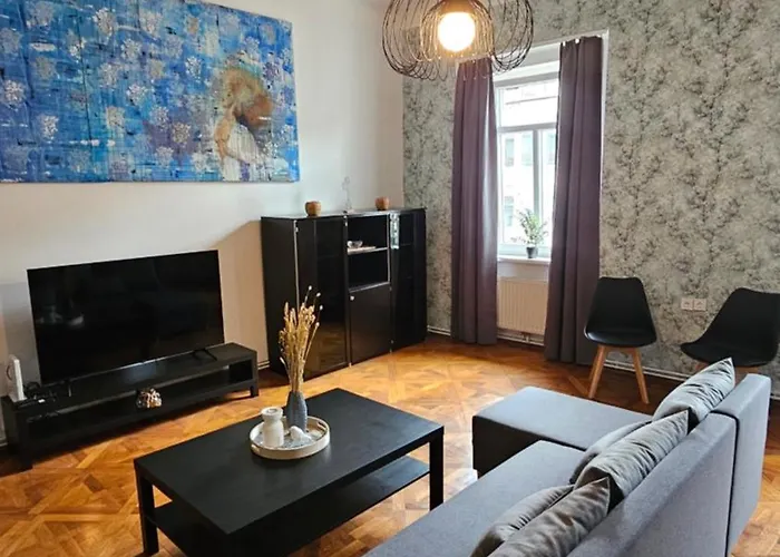 Center Flat 160m2 * Lublaň