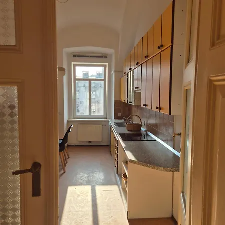 Center Flat 160m2